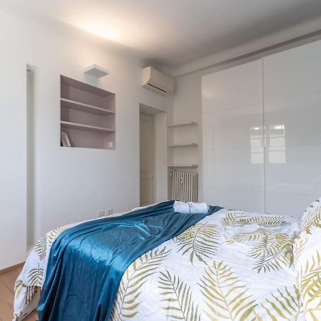 The Best Rent - Lovely One-Bedroom Apartment In Moscova Milan Bagian luar foto