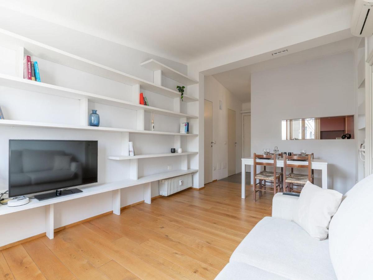 The Best Rent - Lovely One-Bedroom Apartment In Moscova Milan Bagian luar foto