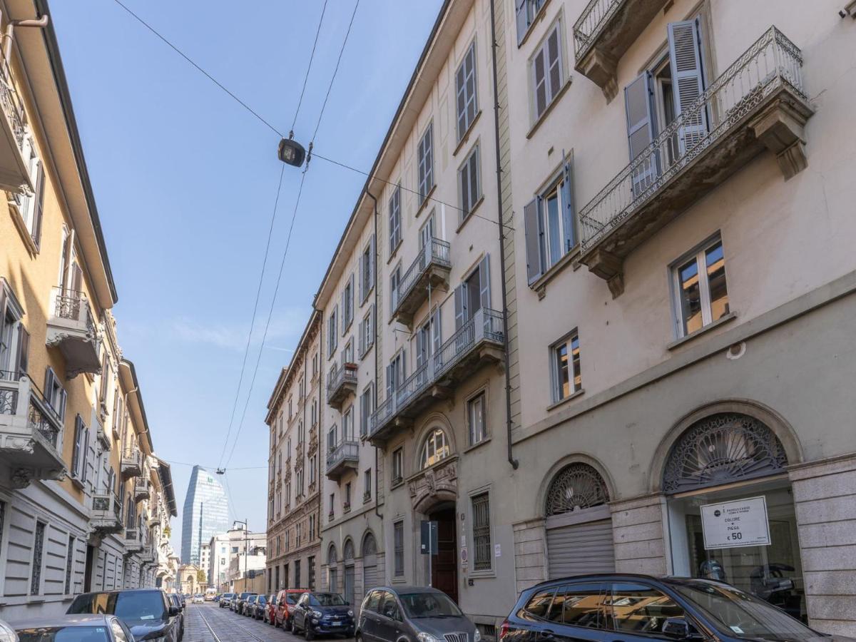 The Best Rent - Lovely One-Bedroom Apartment In Moscova Milan Bagian luar foto