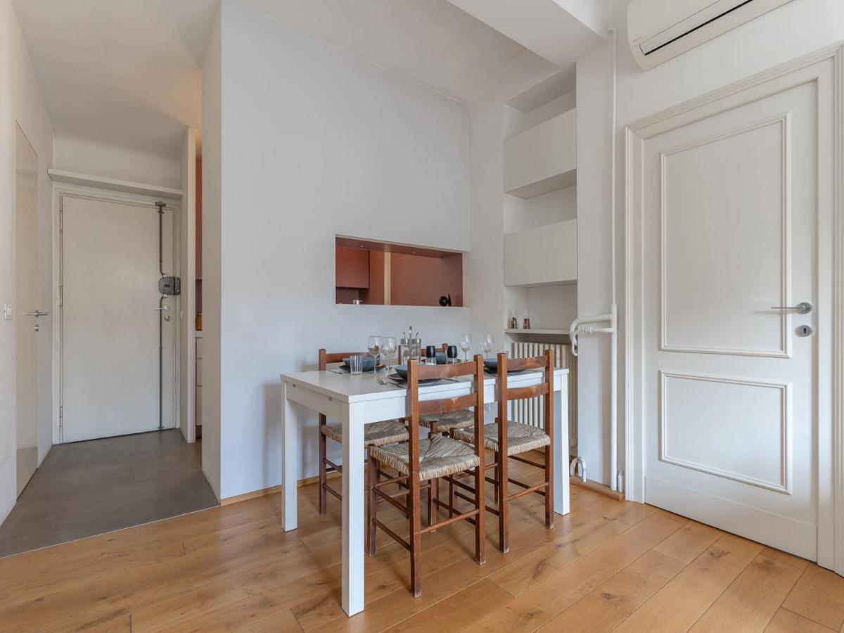 The Best Rent - Lovely One-Bedroom Apartment In Moscova Milan Bagian luar foto